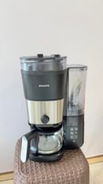 Philips All-in-1  filtrinis kavos virimo aparatas, juodas, 1,25 l talpos (Naudota) - Image 2