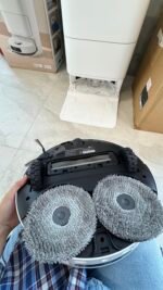 MOVA E30 Ultra robotas dulkių siurblys, automatiškai išsituštinantis, savaime išsivalantis šluostes, baltas (Naudota) - Image 9